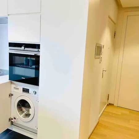 Luxurious 1 Bedroom In The Heart Of City Center - 25